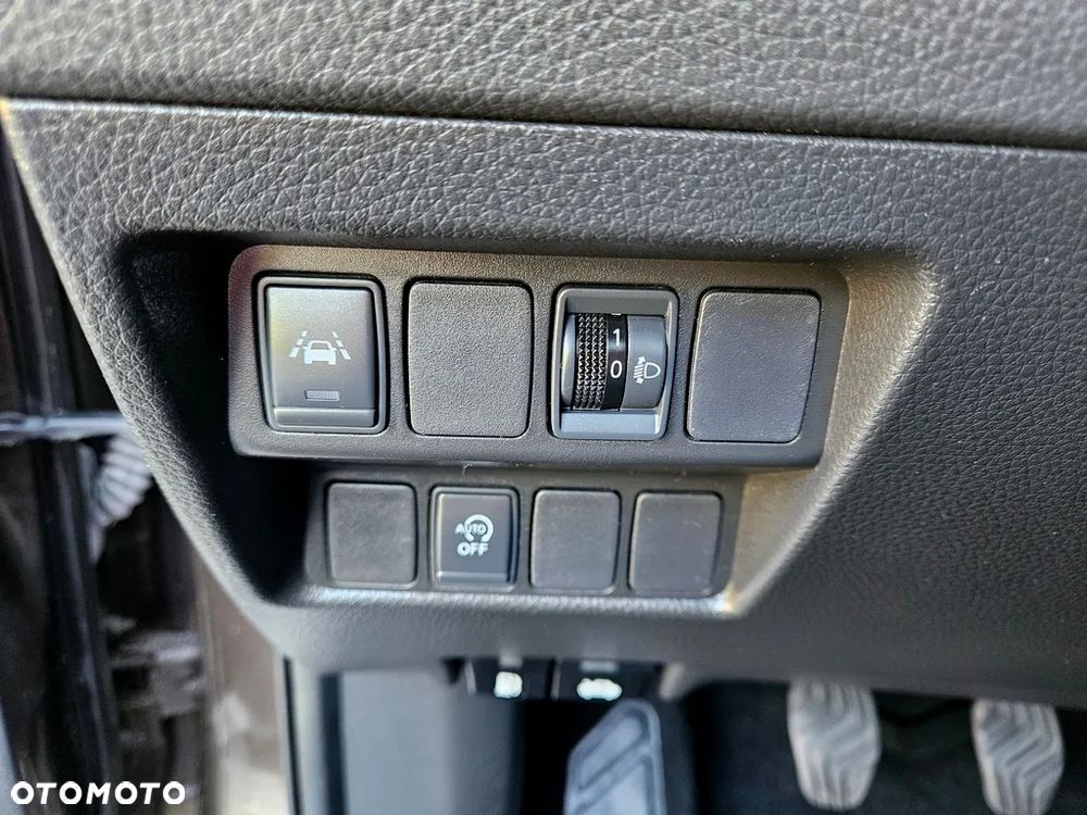 Nissan Qashqai - 34