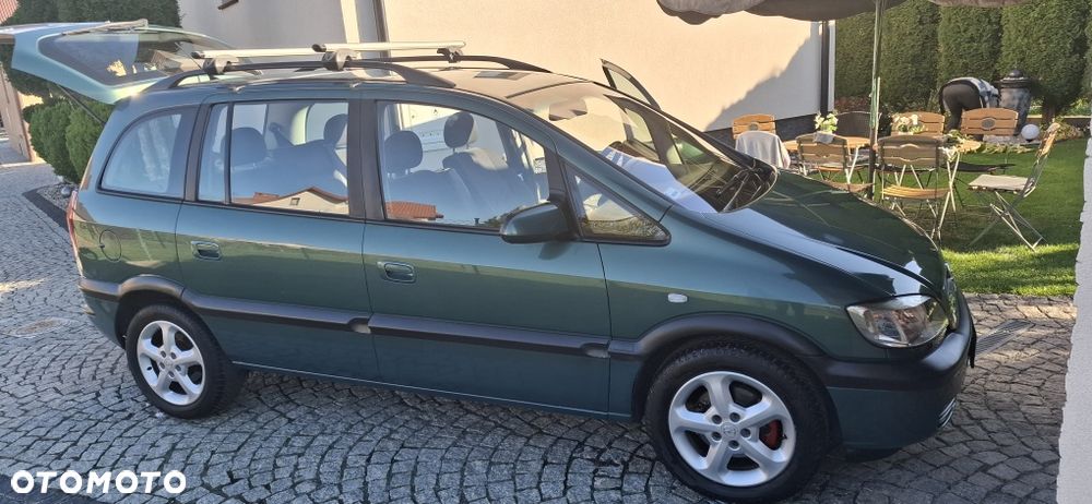Opel Zafira 2003 photo 3