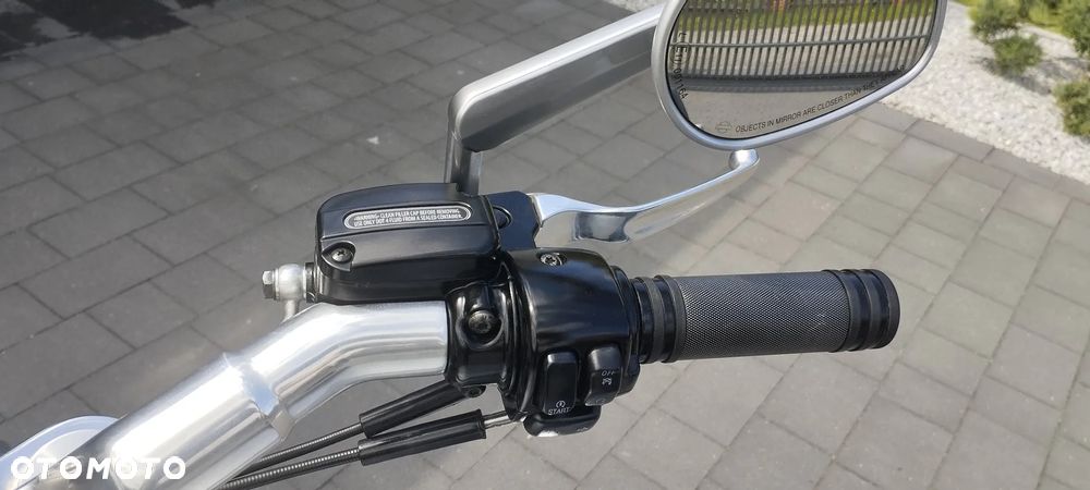 Harley-Davidson V-Rod Muscle - 13