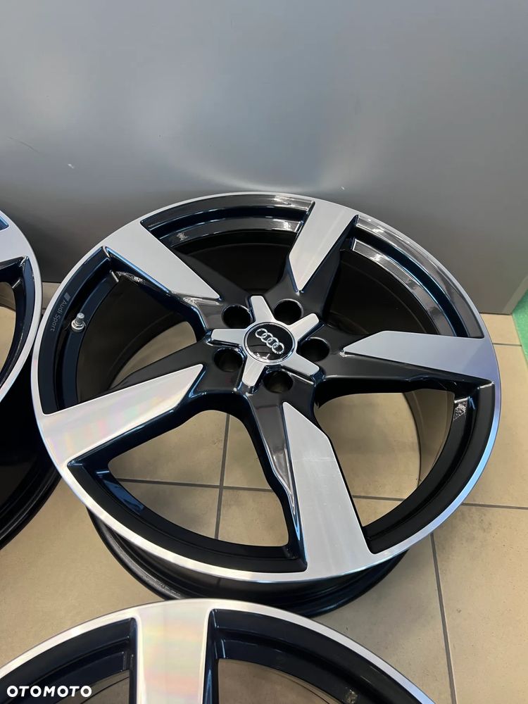 Felgi Audi A6 C7 C8 C9k0601025AD 8,5x20et43 DEMO - 8