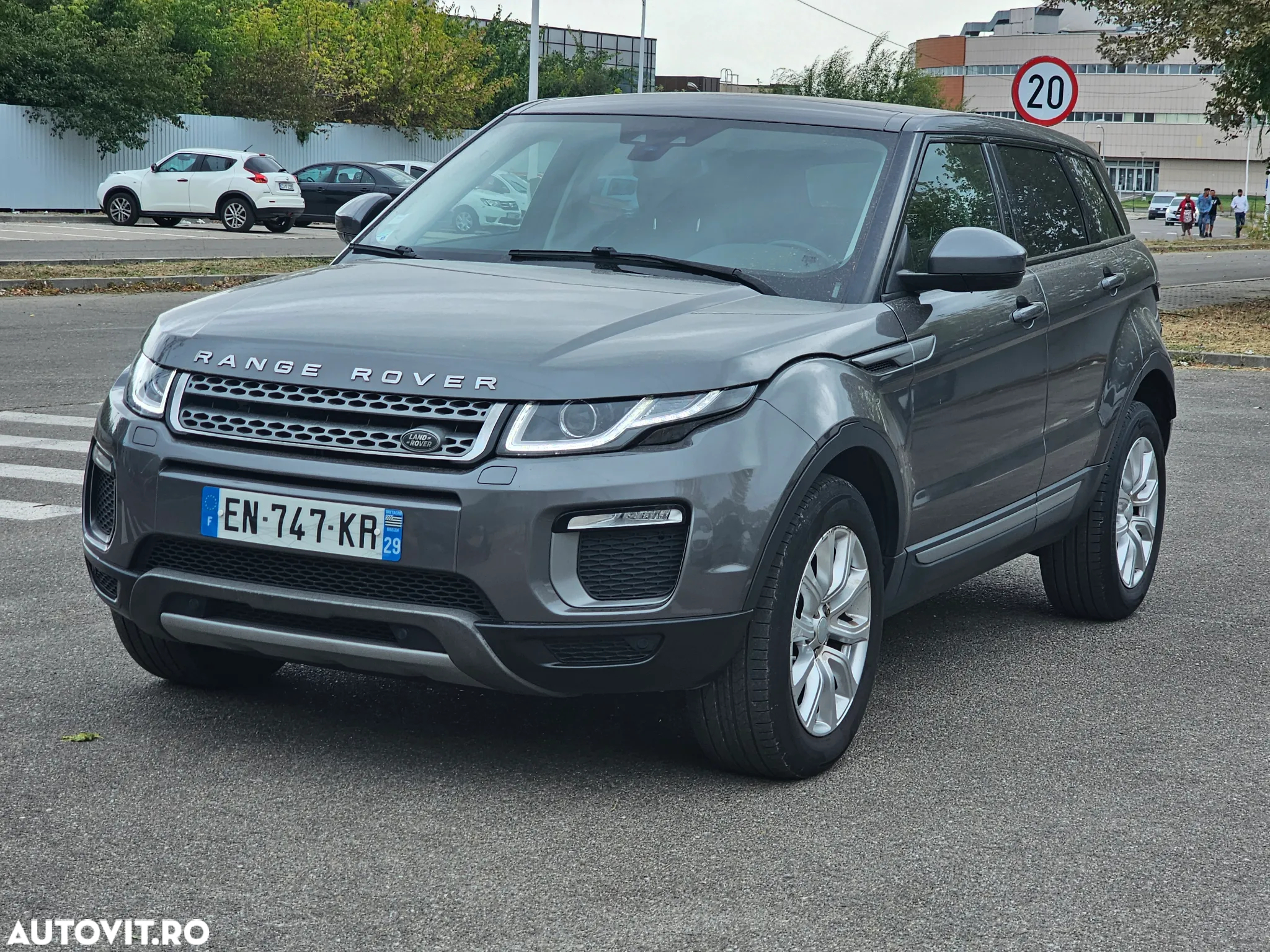 Land Rover Range Rover Evoque 2.0 D180 HSE - 2