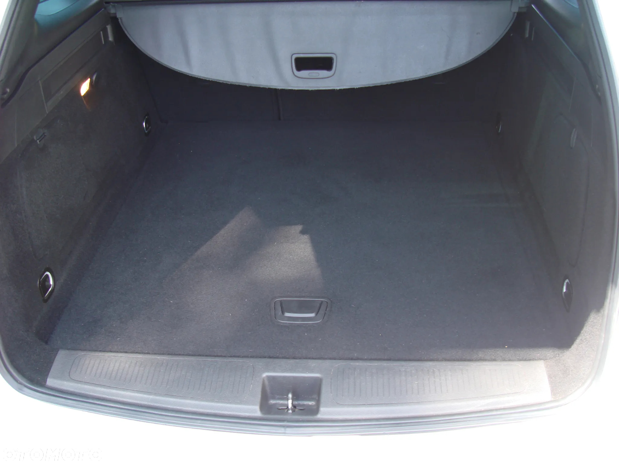 Opel Astra V 1.6 CDTI Dynamic S&S - 29
