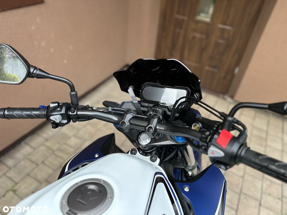 Honda CB - 15
