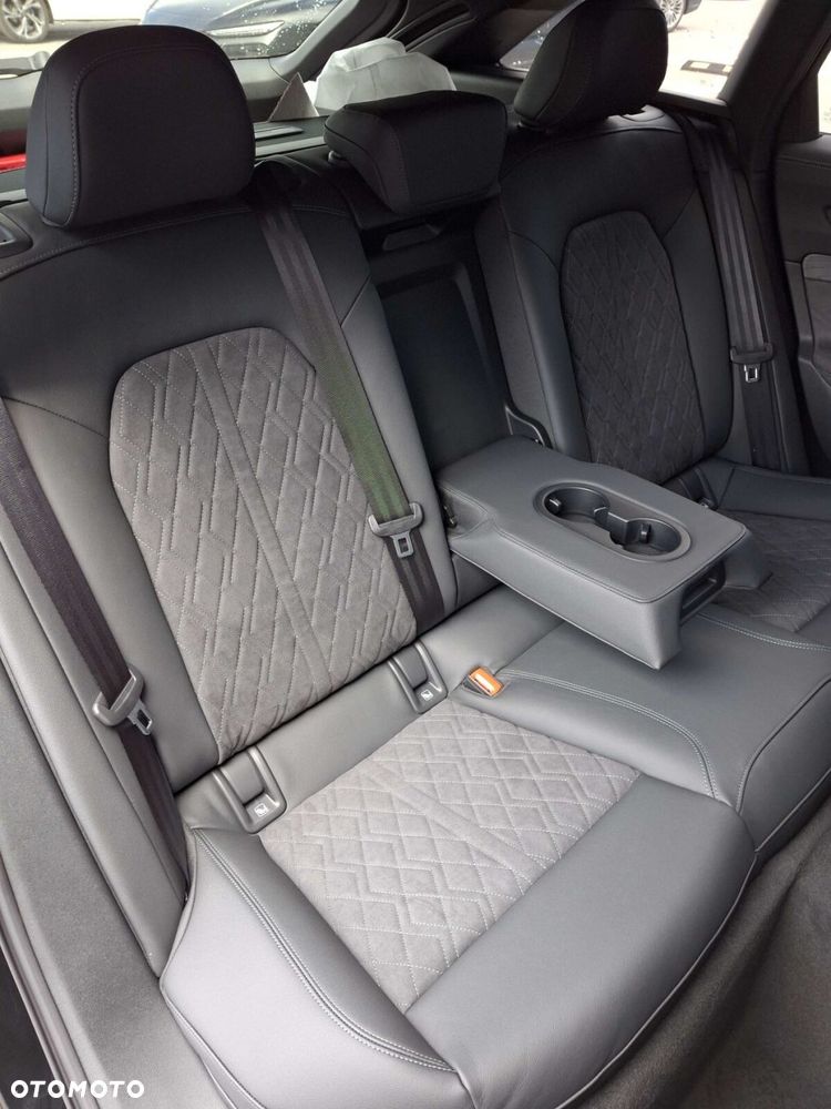 Audi A6 Avant - 18