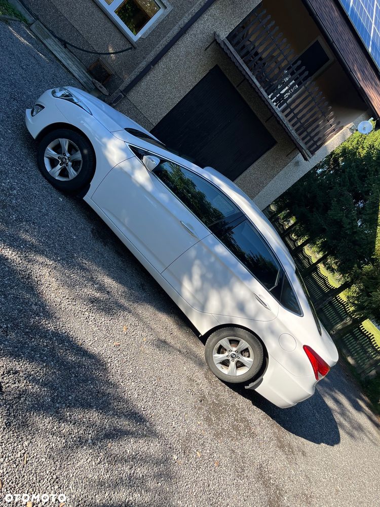 Hyundai i40 2.0 GDI Comfort + - 6
