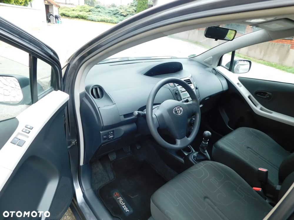 Toyota Yaris 1.33 VVT-i Life - 12