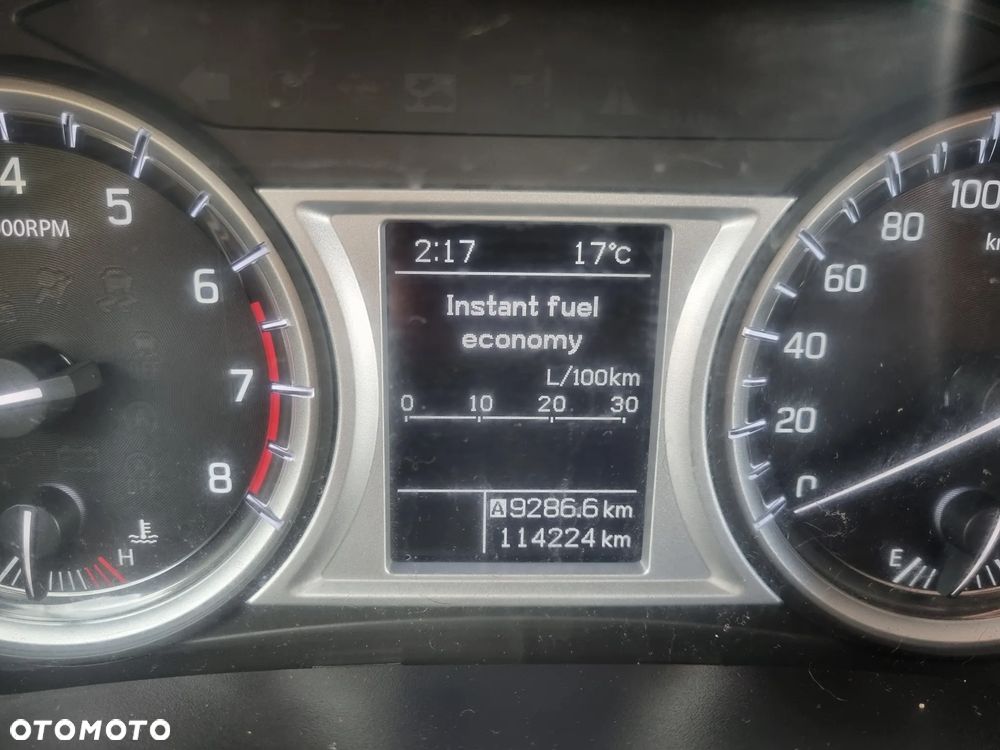 Suzuki Vitara 1.6 Comfort 2WD - 12
