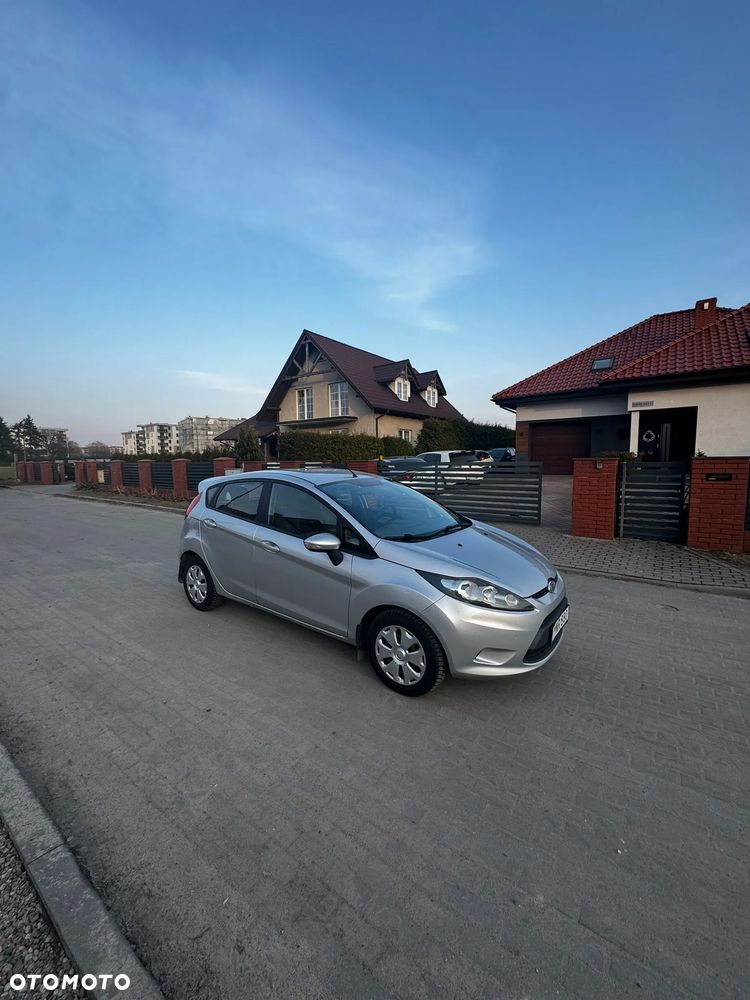 Ford Fiesta 1.25 Silver X (Ambiente) - 13