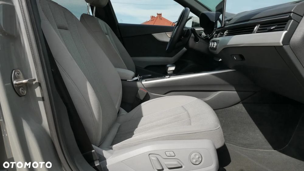 Audi A4 Avant 40 TDI mHEV S Line S tronic - 22