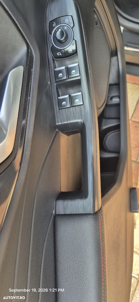 Ford Kuga - 14