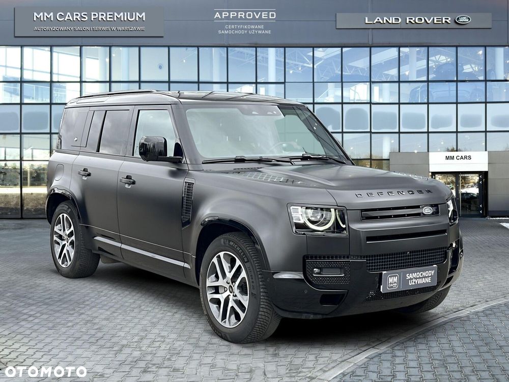 Land Rover Defender - 2