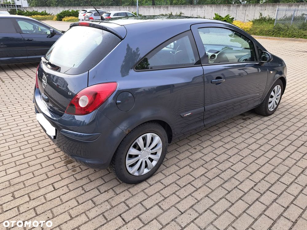 Opel Corsa 1.4 16V Sport - 5