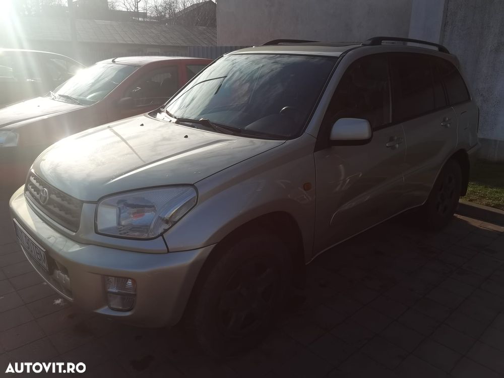 Toyota RAV4 2.0 Aut Sol - 2