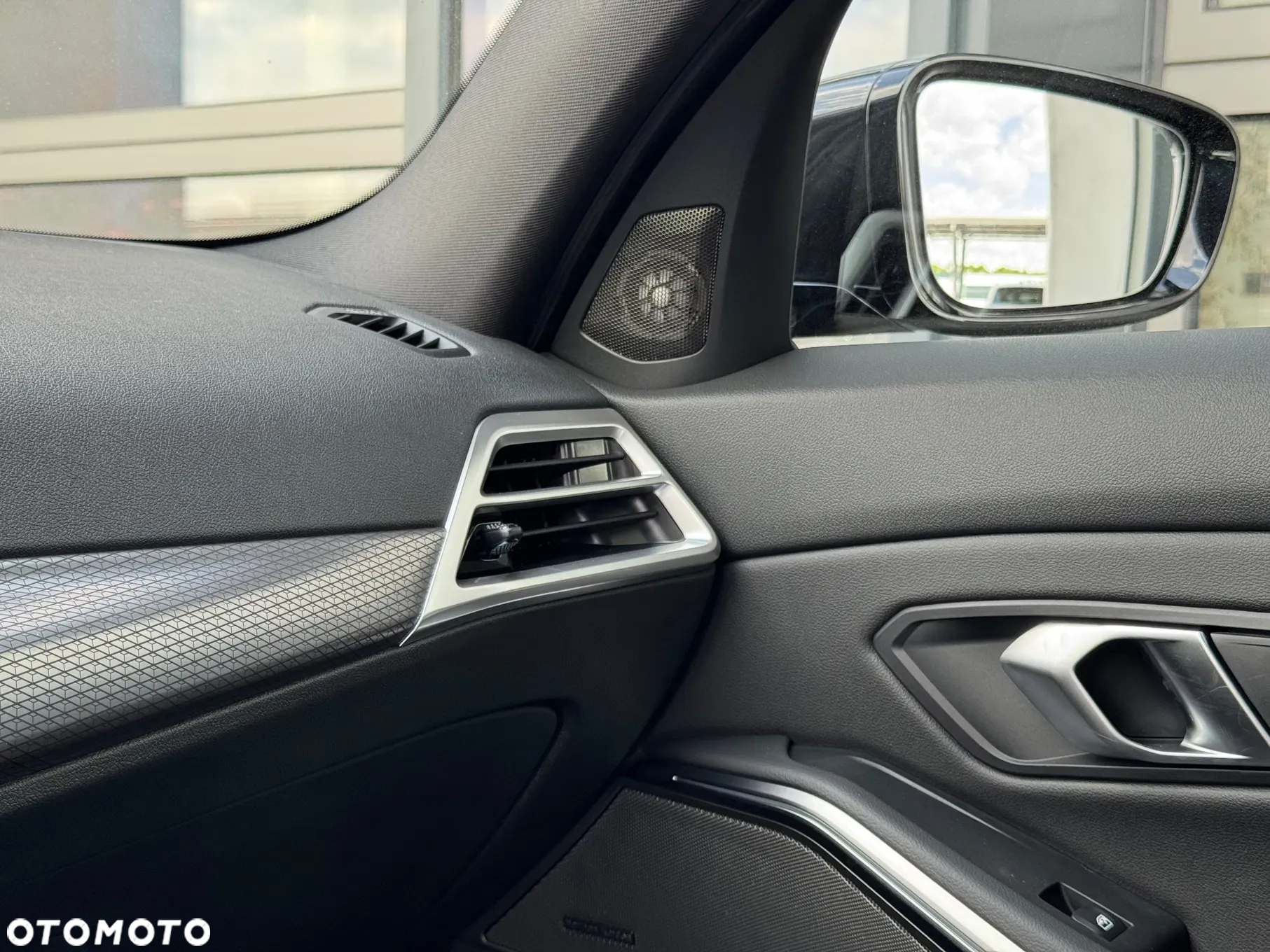 BMW Seria 3 - 26