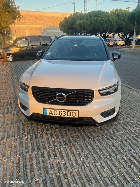 Volvo XC 40 1.5 T5 PHEV R-Design - 3