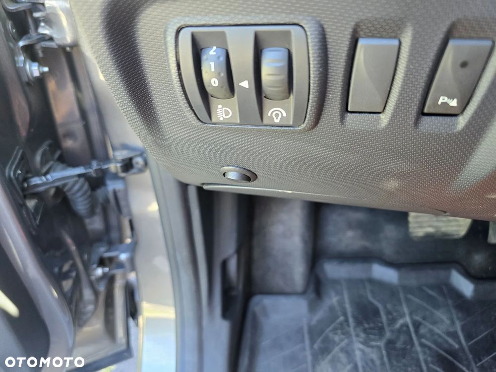 Renault Captur ENERGY dCi 90 EDC Luxe - 16
