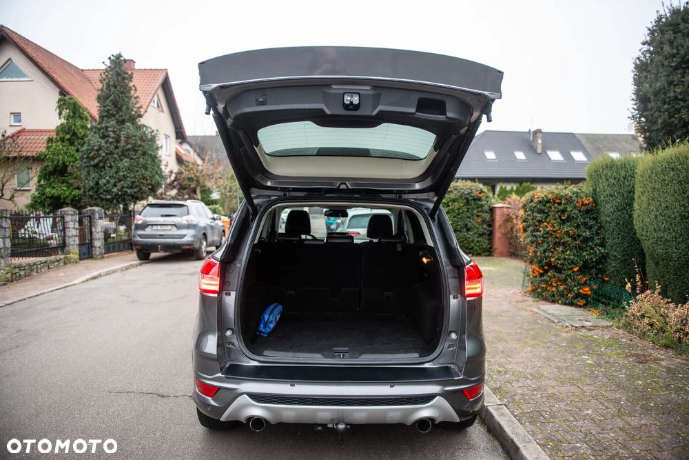 Ford Kuga 2.0 TDCi 4x4 Titanium - 14