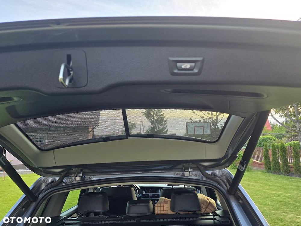 BMW X3 xDrive20d - 13
