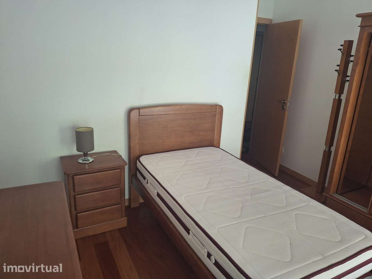 Quarto com varanda-Hospital de S. João - Grande imagem: 5/15