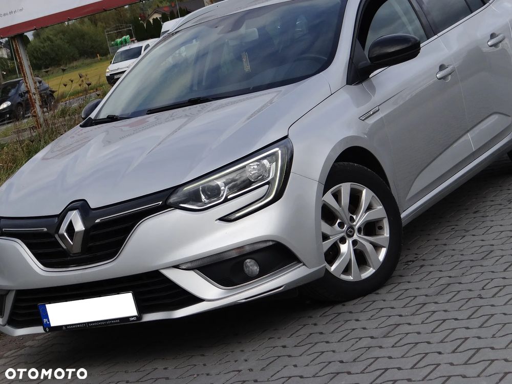 Renault Megane 1.5 Blue dCi Limited - 13