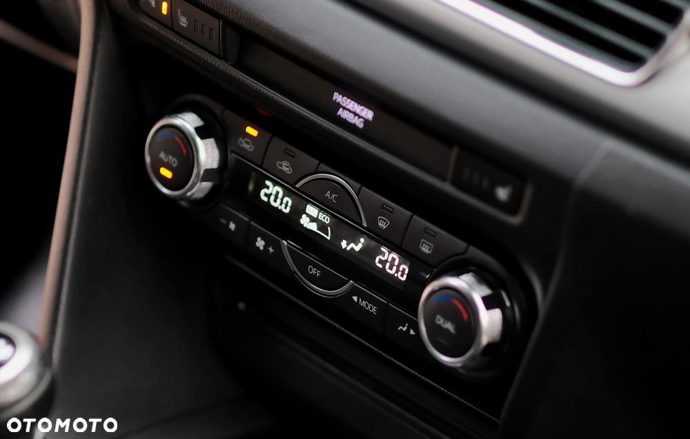 Mazda 3 2.0 Skymotion - 24