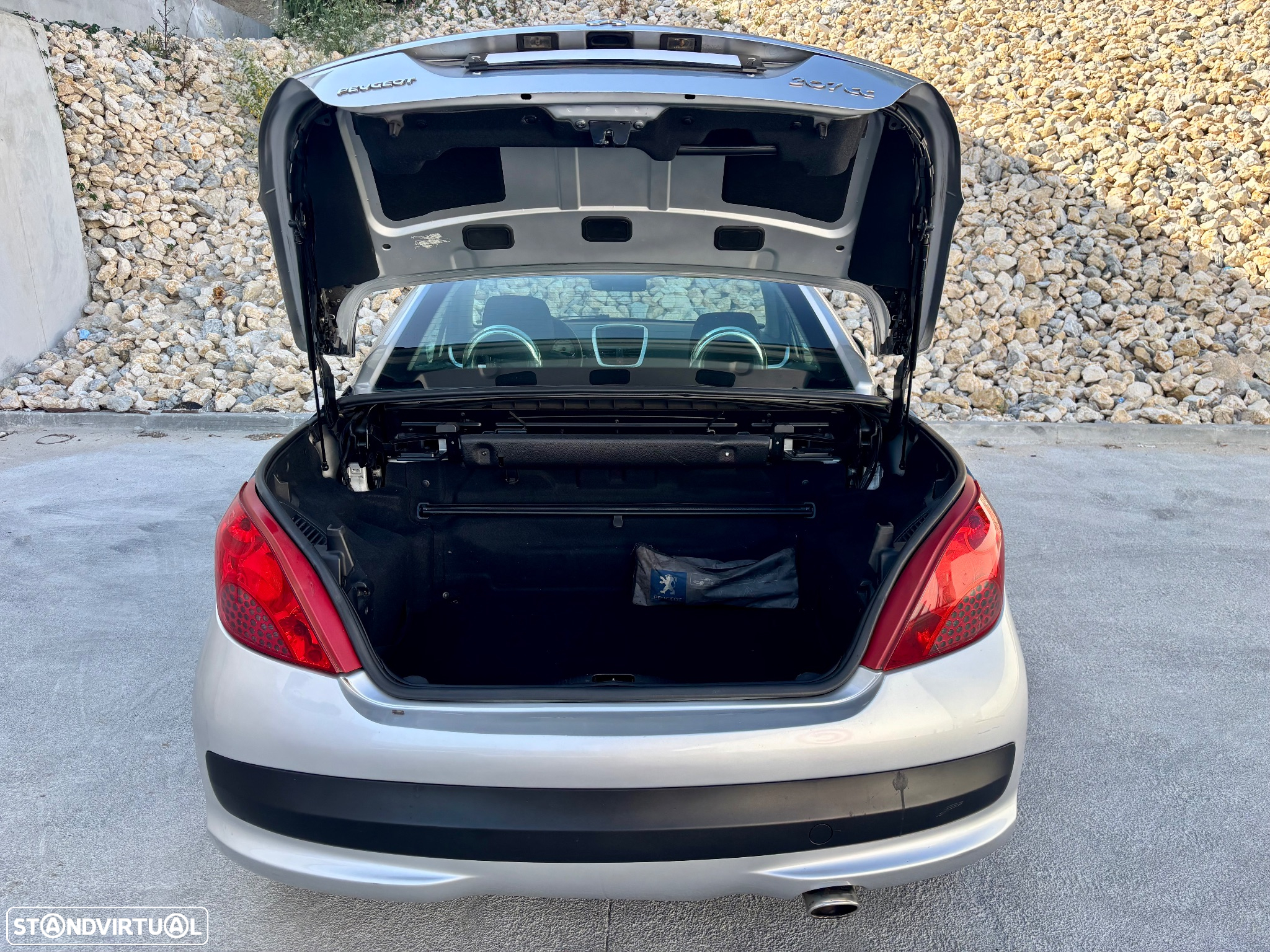 Peugeot 207 CC 1.6 HDi FAP Sport - 19