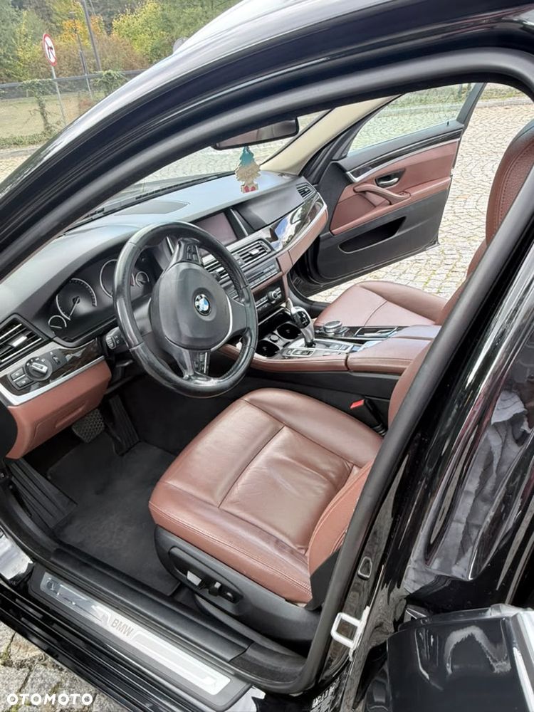 BMW Seria 5 - 31