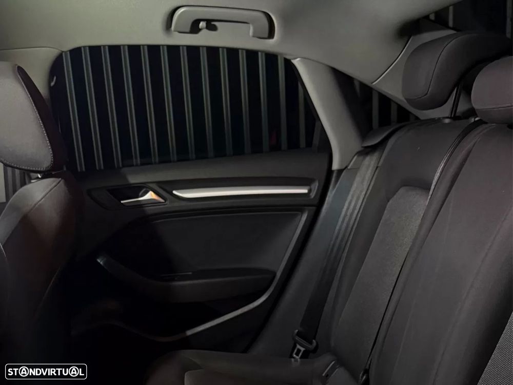 Audi A3 Limousine 1.6 TDI Sport - 19