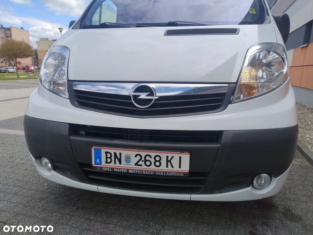 Opel Vivaro - 31