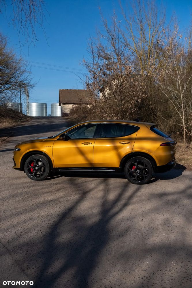 Alfa Romeo Tonale 1.5 T4 GSE mHEV Veloce DCT - 3
