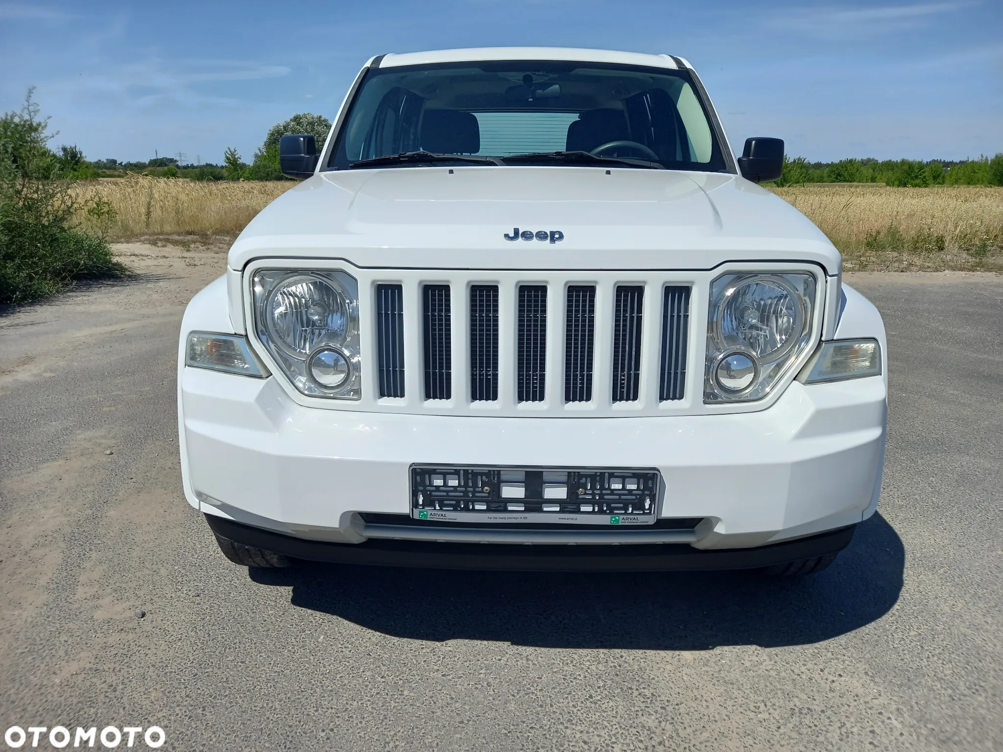 Jeep Liberty - 2