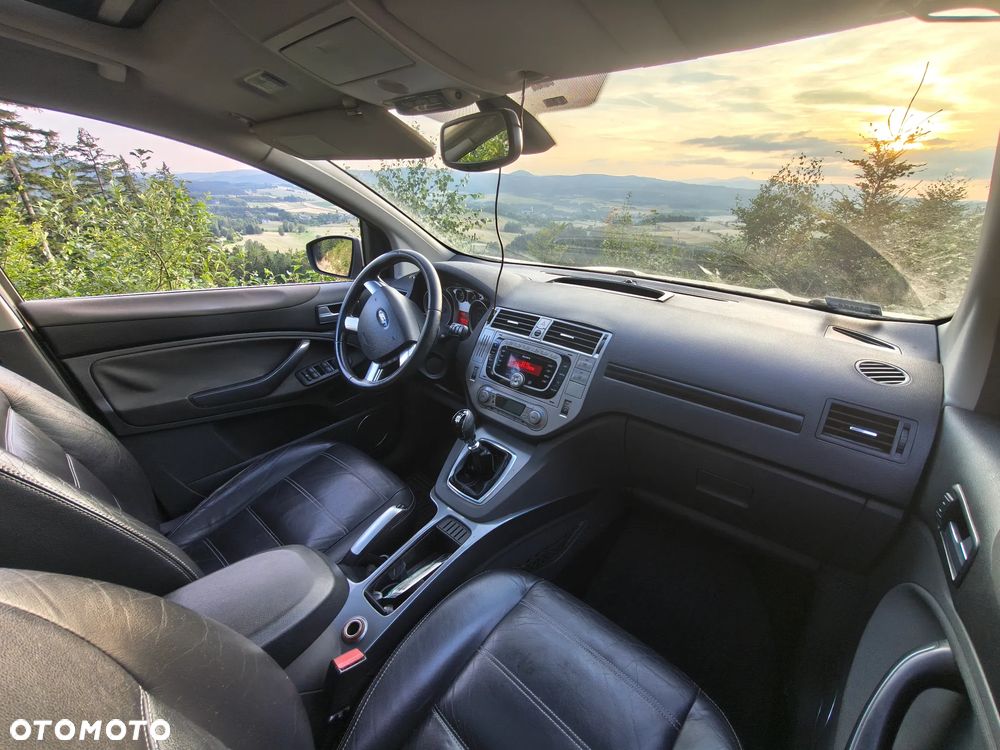 Ford Kuga 2.0 TDCi Titanium - 12