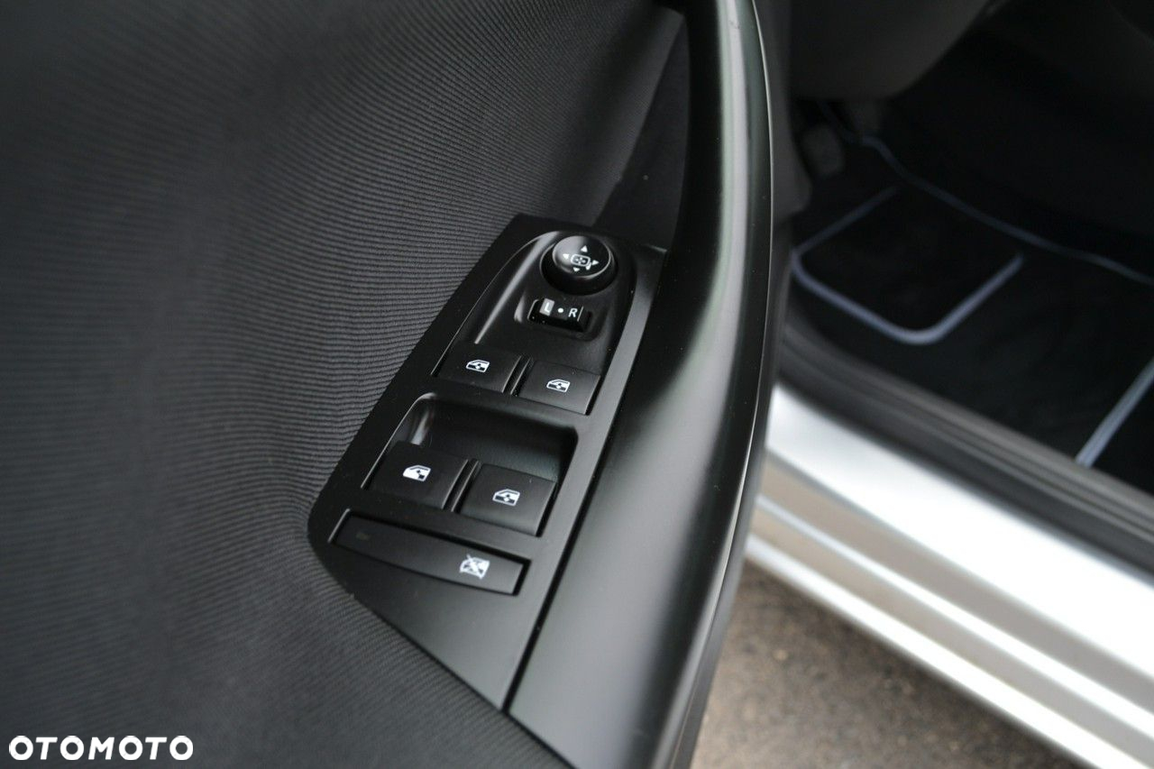 Opel Astra - 19
