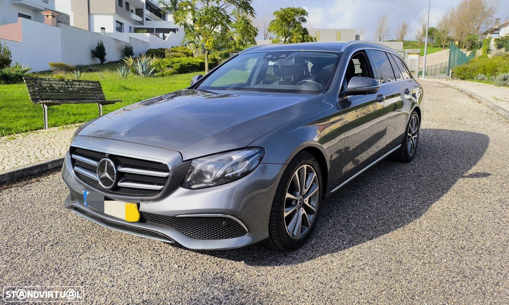 Mercedes-Benz E 220 d Avantgarde 7L - 1