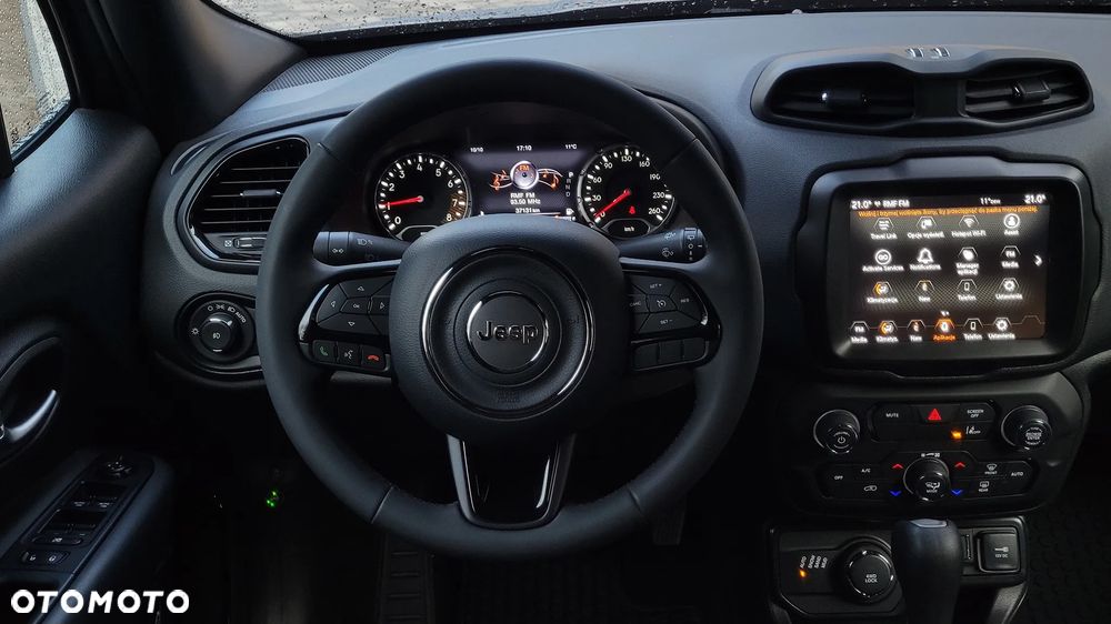 Jeep Renegade - 18