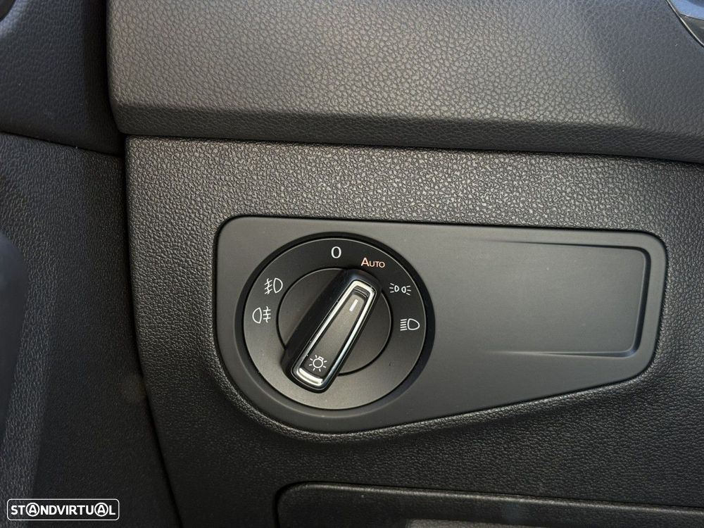 VW Tiguan 1.6 TDI Confortline - 8