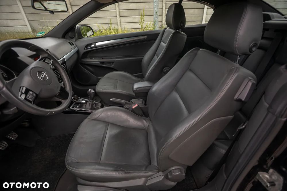 Opel Astra 1.8 - 12