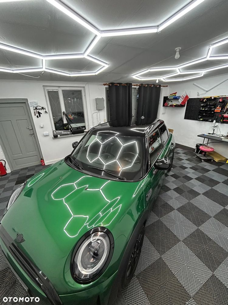 MINI Cooper Standard - 8