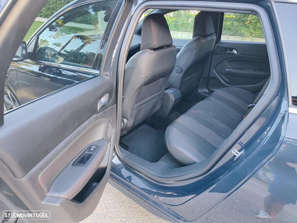 Peugeot 308 SW ver-bluehdi-130-eat8-gt - 16