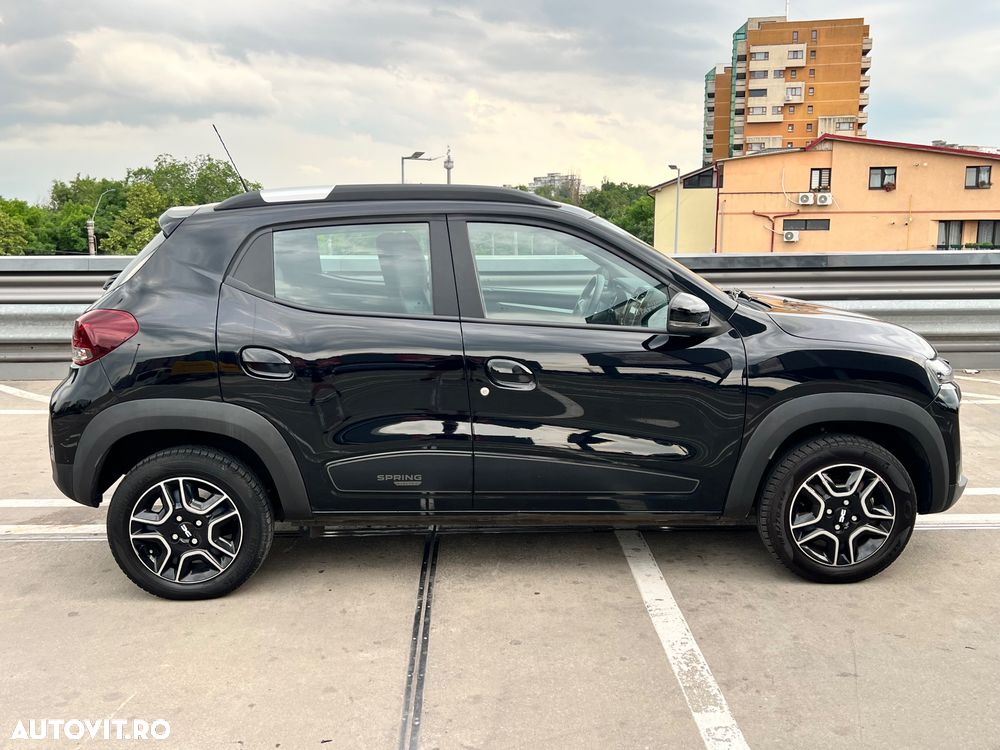 Dacia Spring Expression - 10