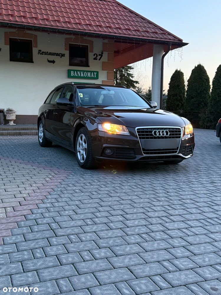 Audi A4 Avant 2.0 TDI DPF Attraction - 6