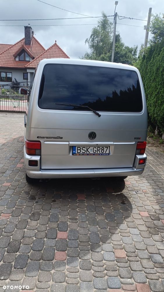 Volkswagen Caravelle - 3