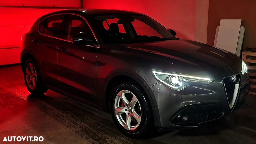 Alfa Romeo Stelvio 2.2 16V AT8 Super - 28