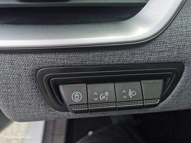 Renault Clio 1.0 TCe Evolution Bi-Fuel - 15