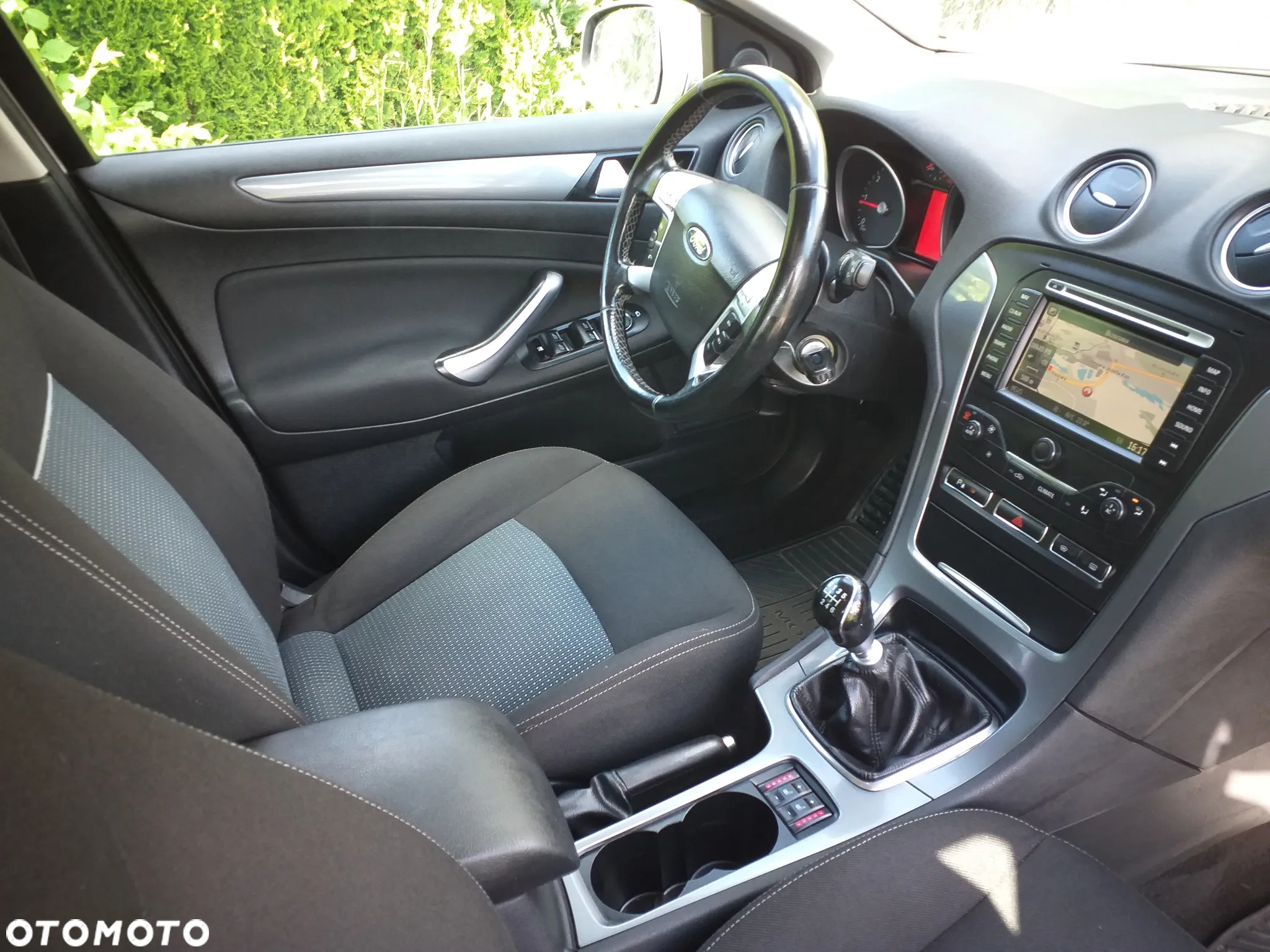 Ford Mondeo Turnier 2.0 TDCi Titanium - 13