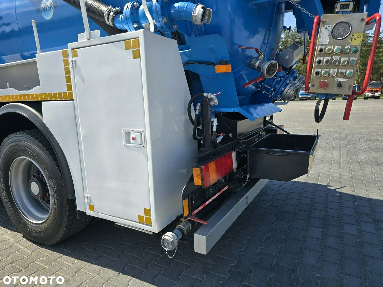 Renault WUKO RIVARD do zbierania odpadów płynnych separatorów - 18