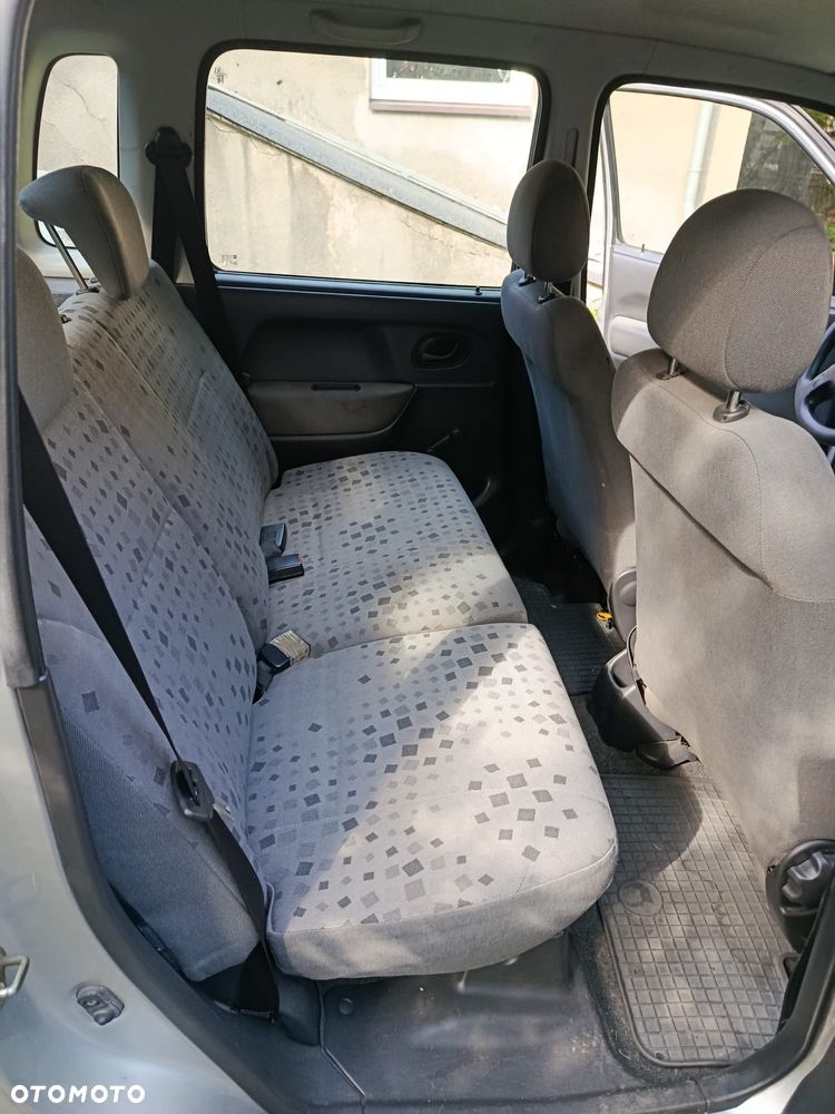 Opel Agila - 6