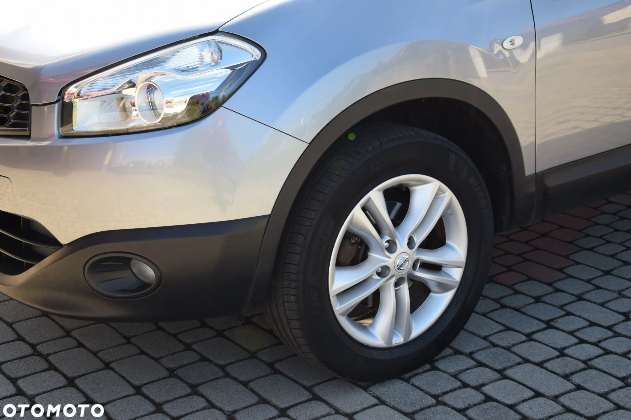 Nissan Qashqai - 12