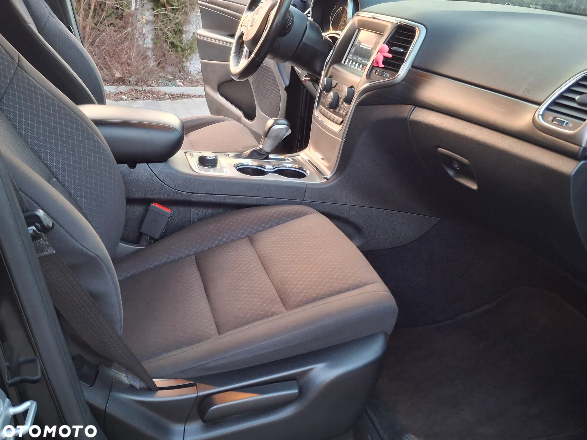 Jeep Grand Cherokee - 9