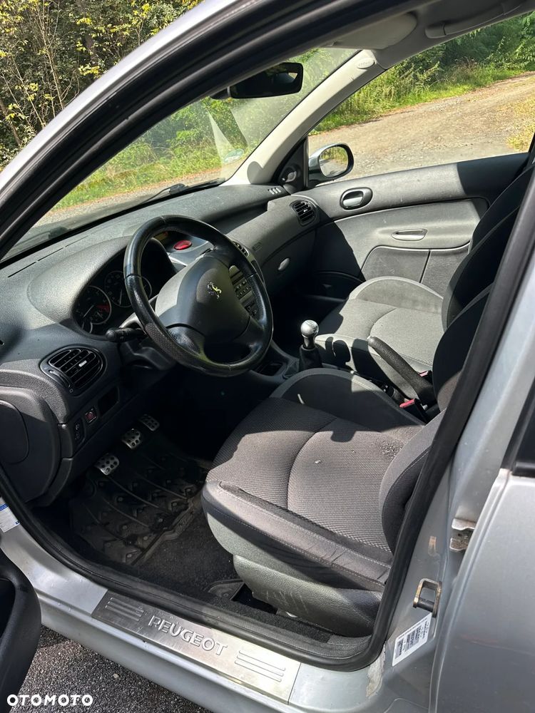 Peugeot 206 SW 75 JBL - 9